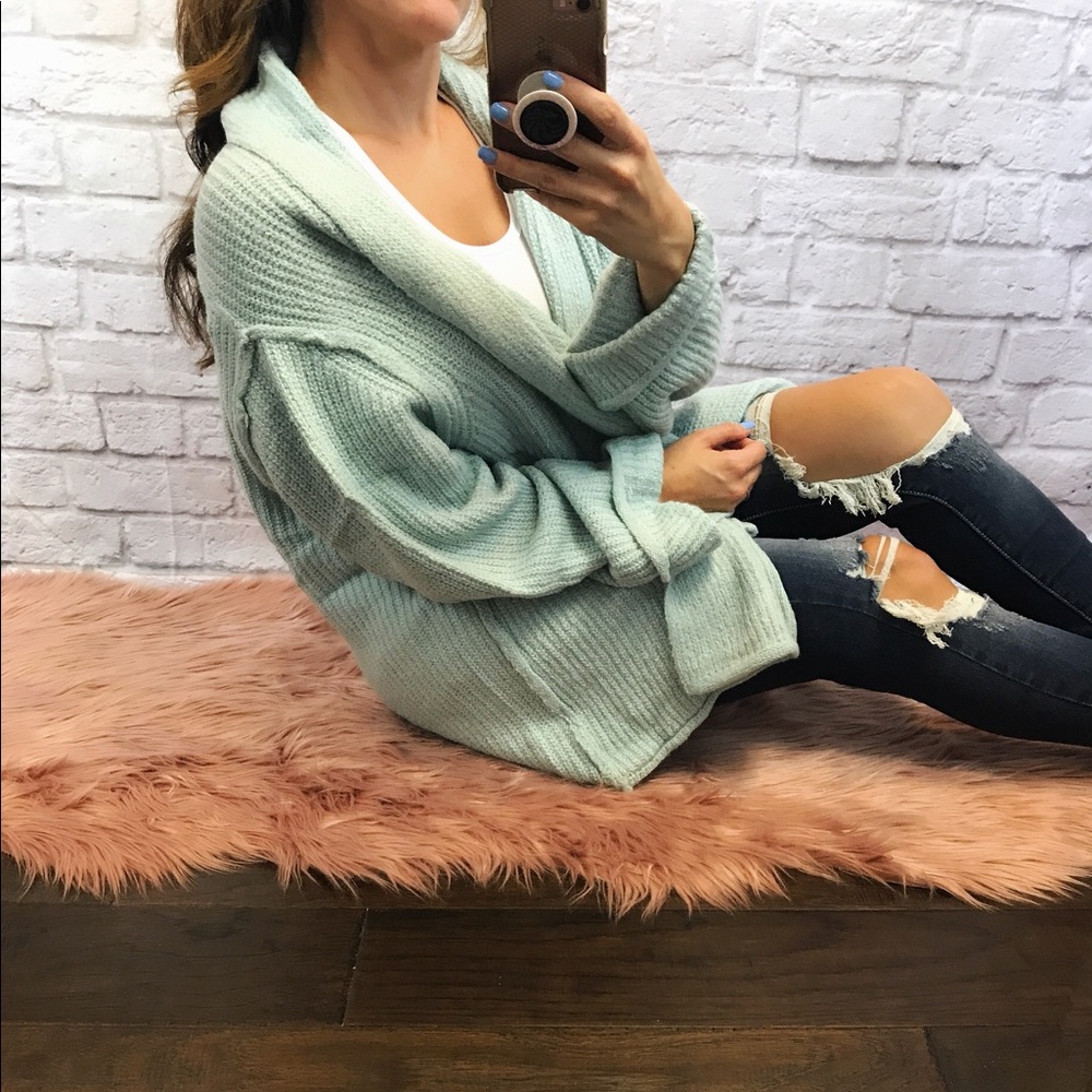 LAST ONE//KAPEL Cardigan in Mint